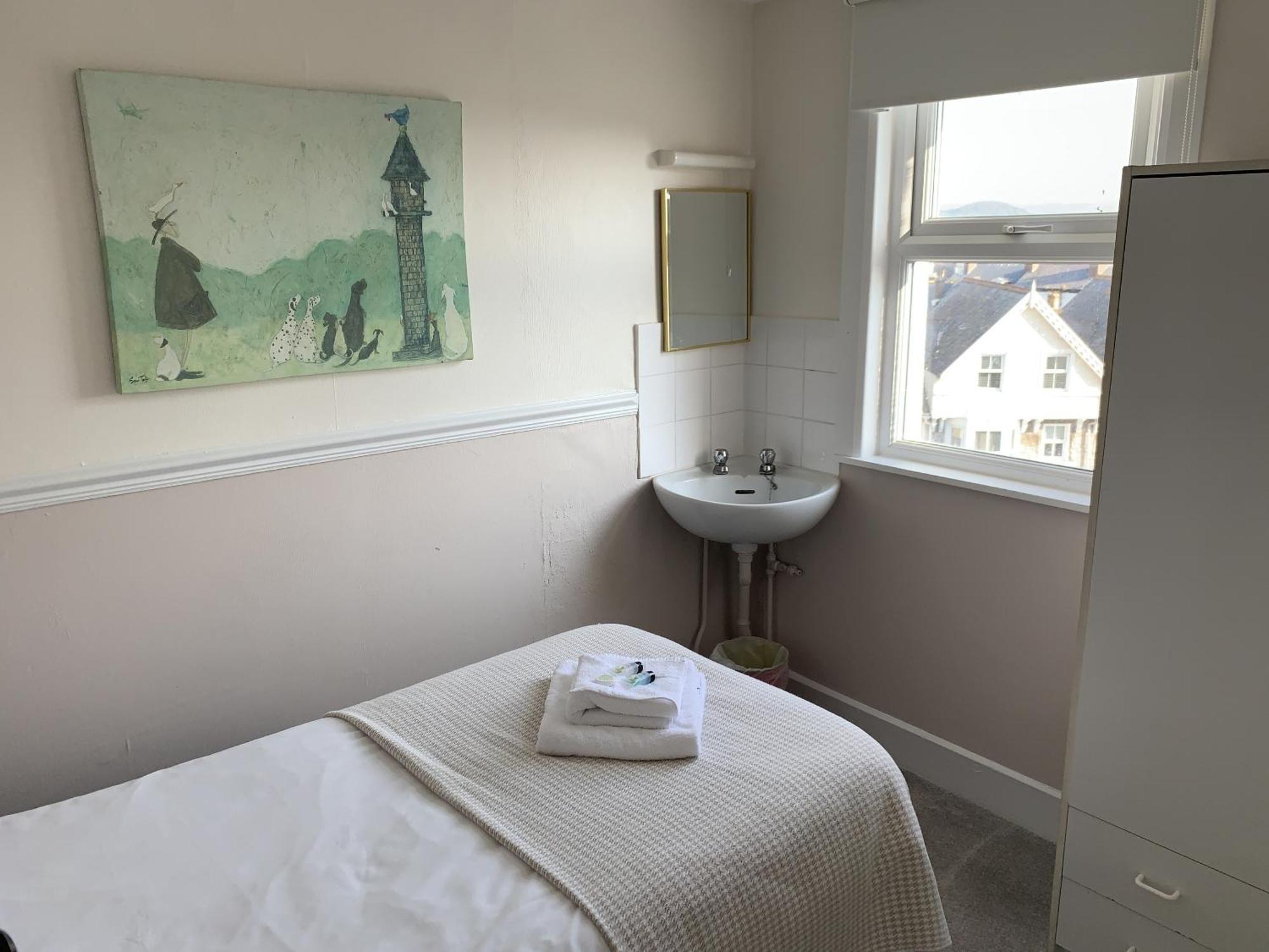 Seaclyffe Hotel Ltd Llandudno Rum bild