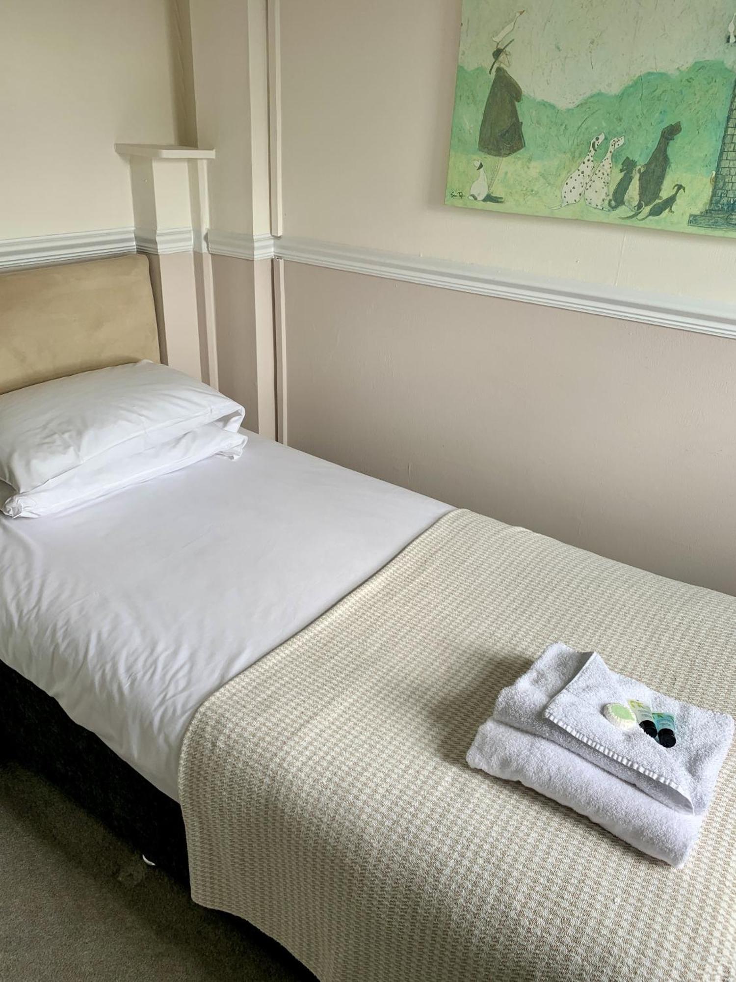 Seaclyffe Hotel Ltd Llandudno Exteriör bild